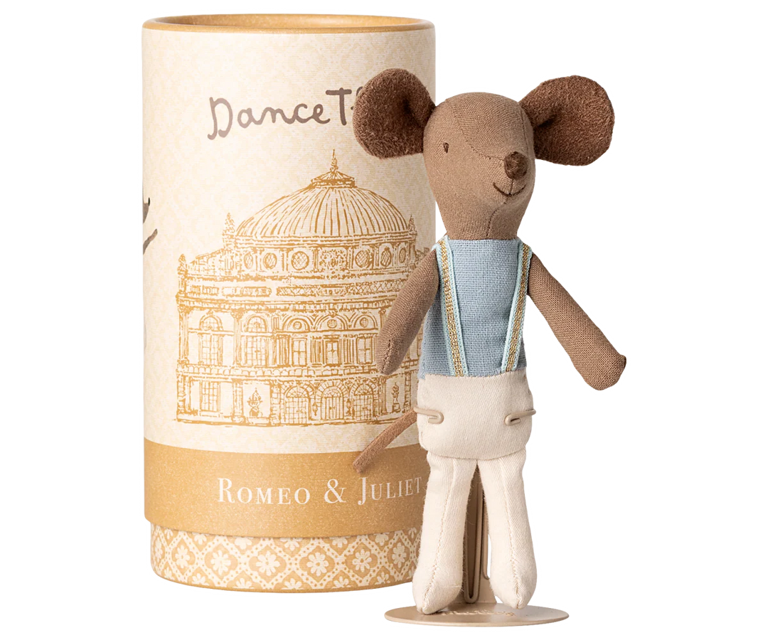 Big Brother Mouse Ballet Dancer | Romeo