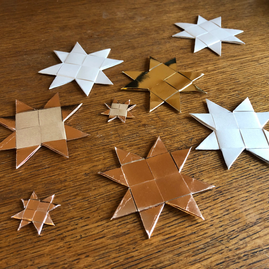 Tutorial: How to Make Woven Paper Stars