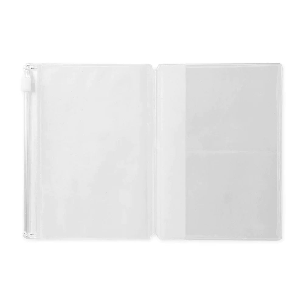 TRAVELER'S notebook 004 Zipper Case | Passport Size