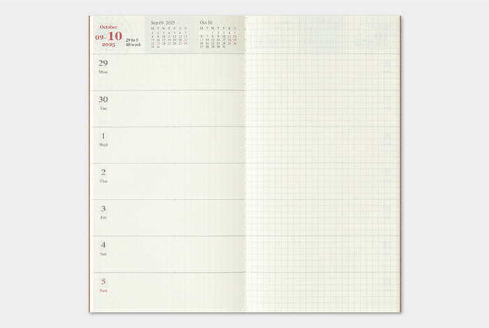 2025 Traveler's Weekly and Memo Planner | Regular Size