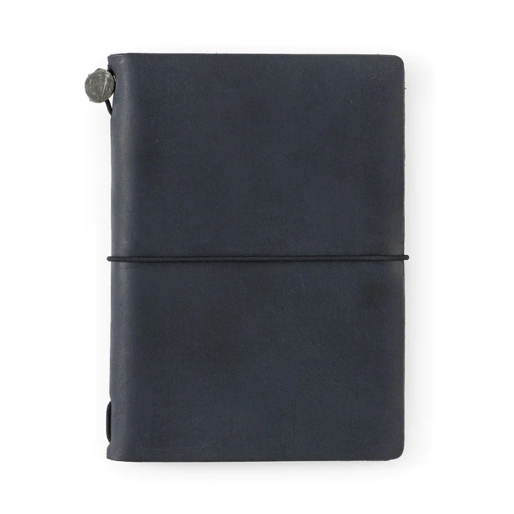 Traveler’s Notebook | Passport | Black
