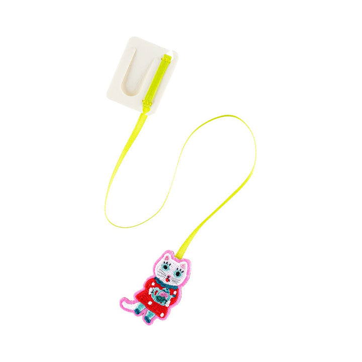 Yumi Kitagishi: Embroidered Bookmark | White Cat