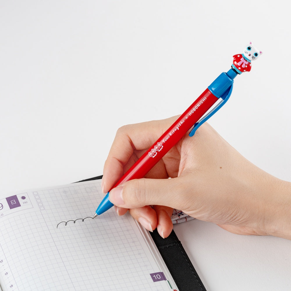 Ballpoint Pen | Yumi Kitagishi: White Cat