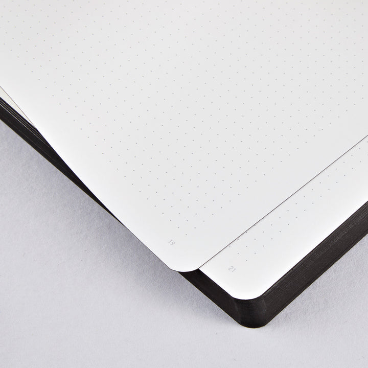 Zero - Solaris Light Notebook