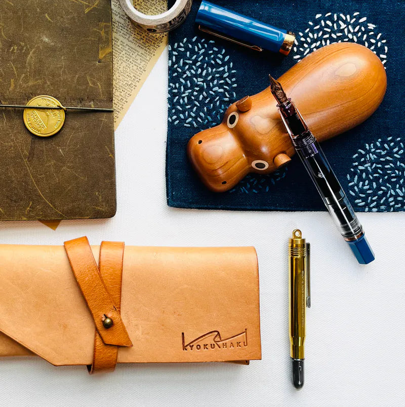 Small Hippo Wooden Pen Rest