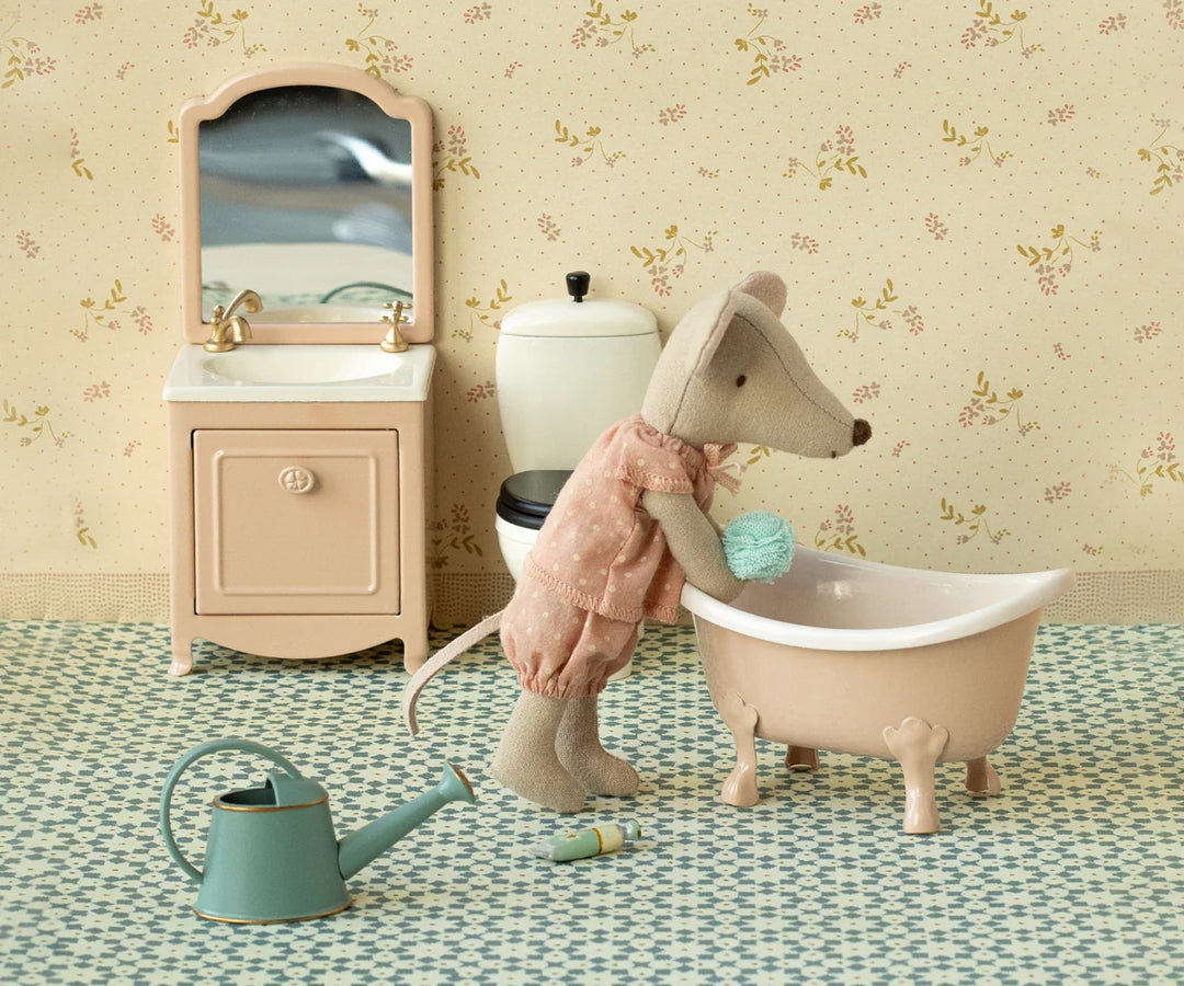 Rose Bathtub for Mouse