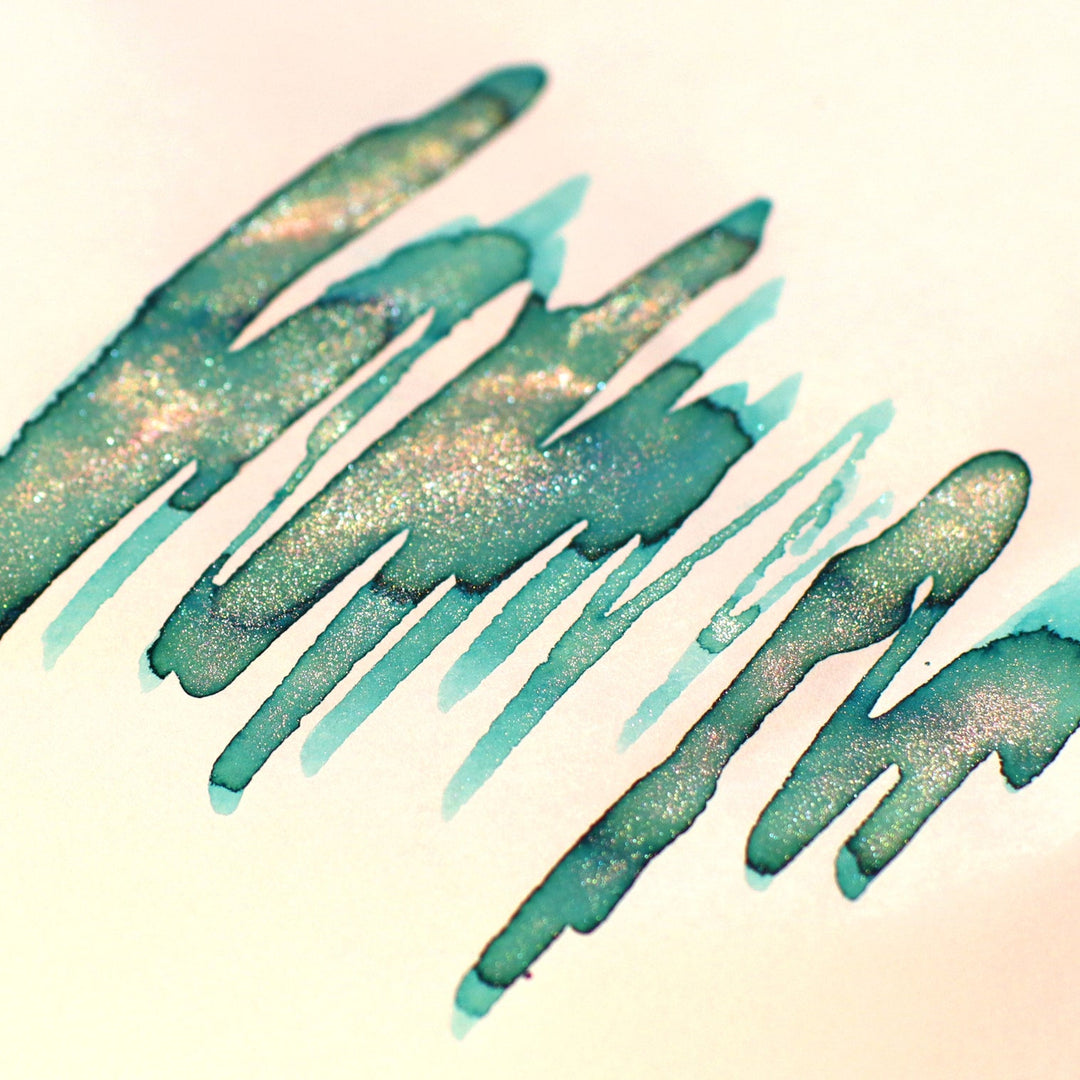 Les Falaises a Étretat | Pearl Series Ink | No. 028