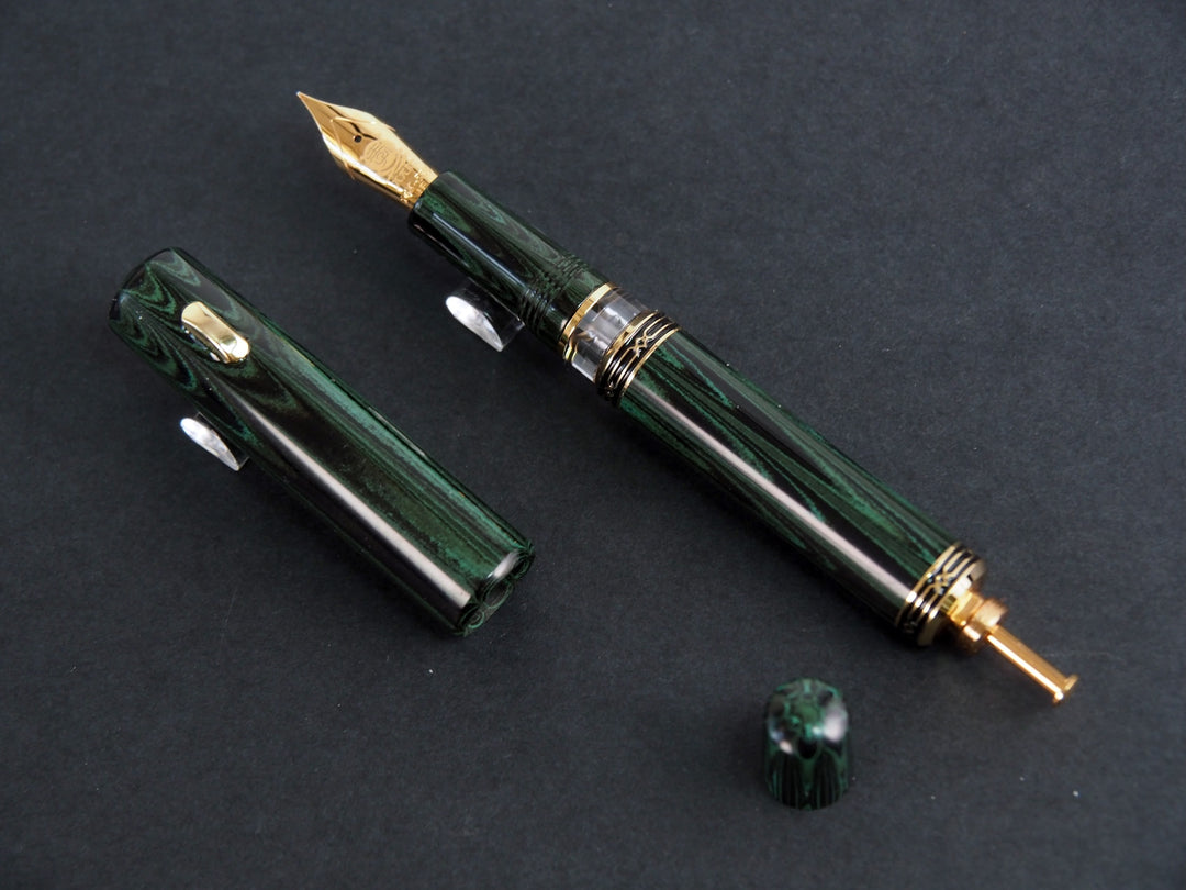 Hakkenden x Fine Writing International Fountain Pen | Green Ebonite | Limited Edition