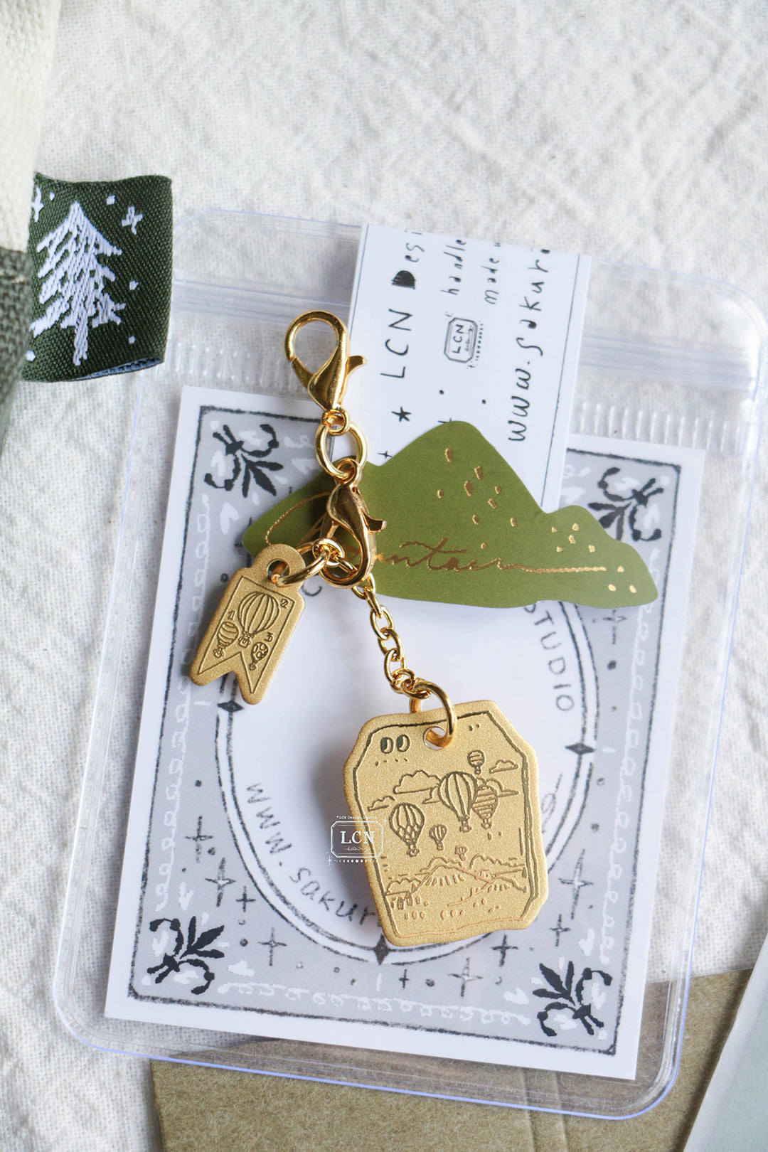 LCN Mini Tote Stationery Set | Little Mountain