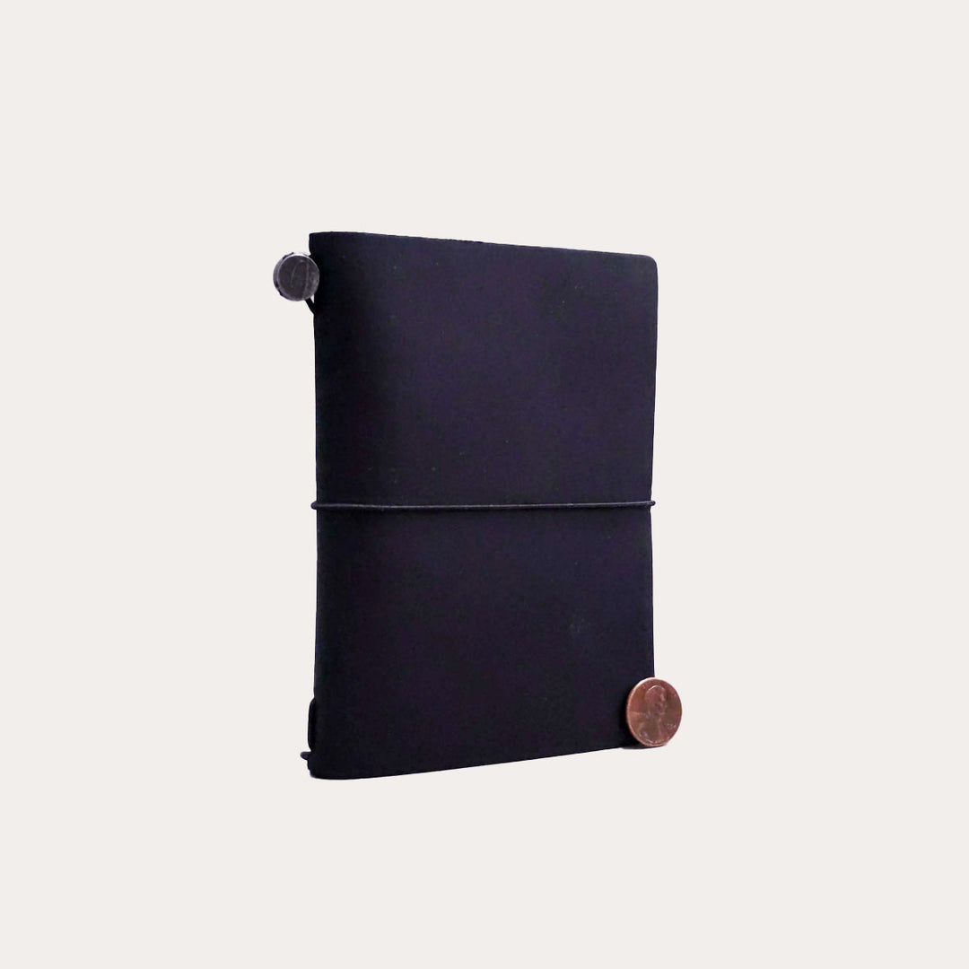 TRAVELER'S notebook | Passport | Black