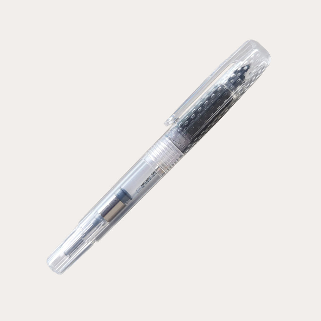 Bachelor Ice Fountain Pen with Converter | Medium