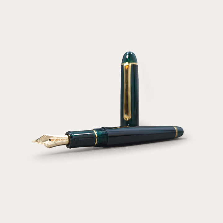 3776 Century Laurel Green Fountain Pen with Gold Trim