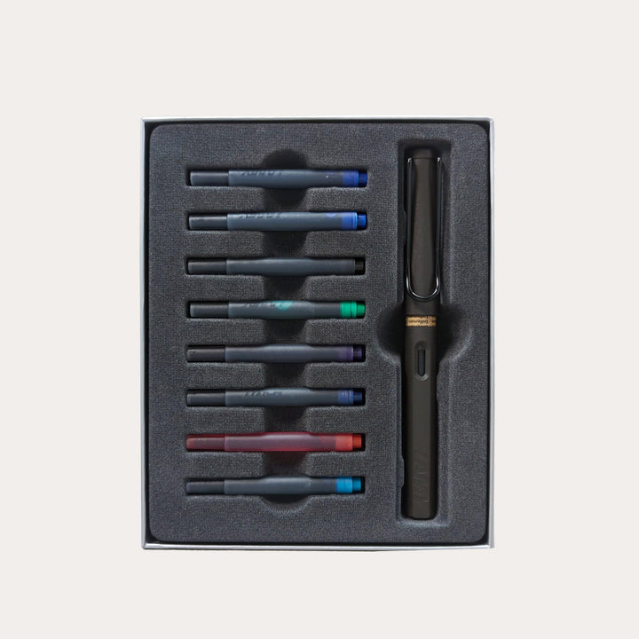Safari Fountain Pen and Cartridges Gift Set