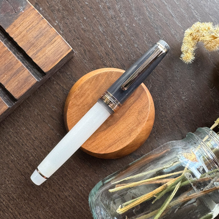 Pro Gear Slim Dried Flower 2 Fountain Pen | Black Rose | Limited Edition