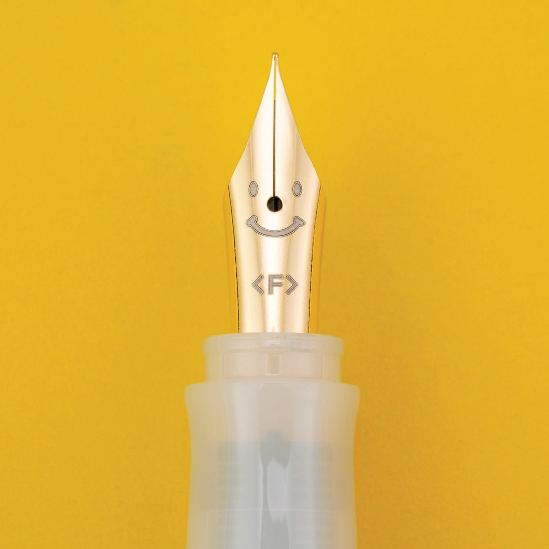 Kakuno Madoromi Fountain Pen | Nimbus Grey