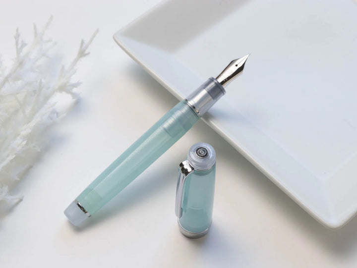 Pro Gear Fountain Pen | Frozen Sake | Wancher x Sailor Special Edition