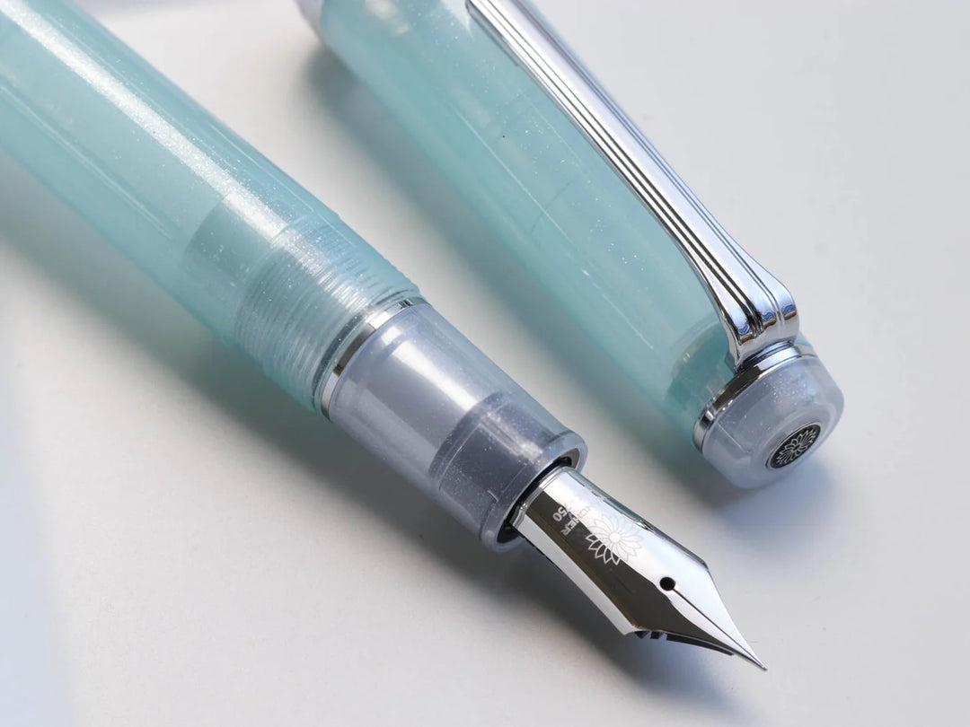 Pro Gear Fountain Pen | Frozen Sake | Wancher x Sailor Special Edition