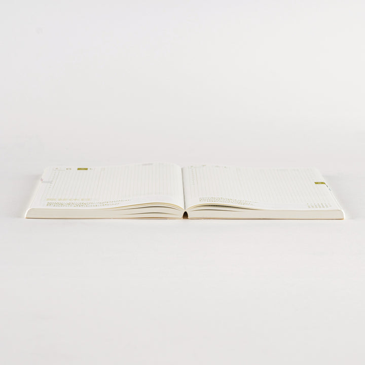 Hobonichi Techo 2027 A5 Cousin Avec Planner | Book Only | Japanese