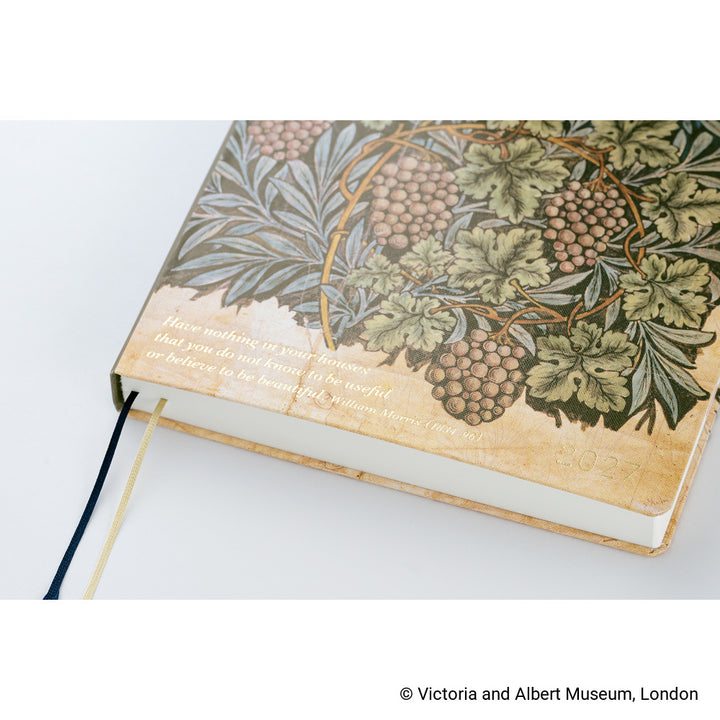 Hobonichi Techo 2026 A5 HON Planner | V&A Series: Vine | English