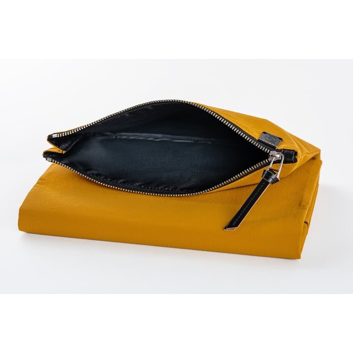 Hobonichi Techo A5 Cousin Cover with Planner | Tragen: Mustard | English Mon Start