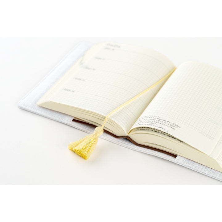 iyo okumi: Hobonichi A6 5-Year Techo Gift Edition - haconiwa (2026-2030)