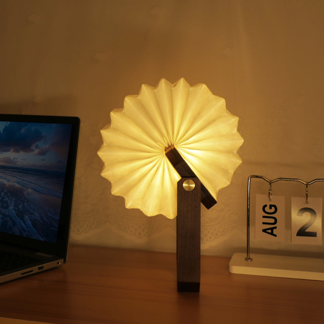 Smart Origami Lamp | Walnut