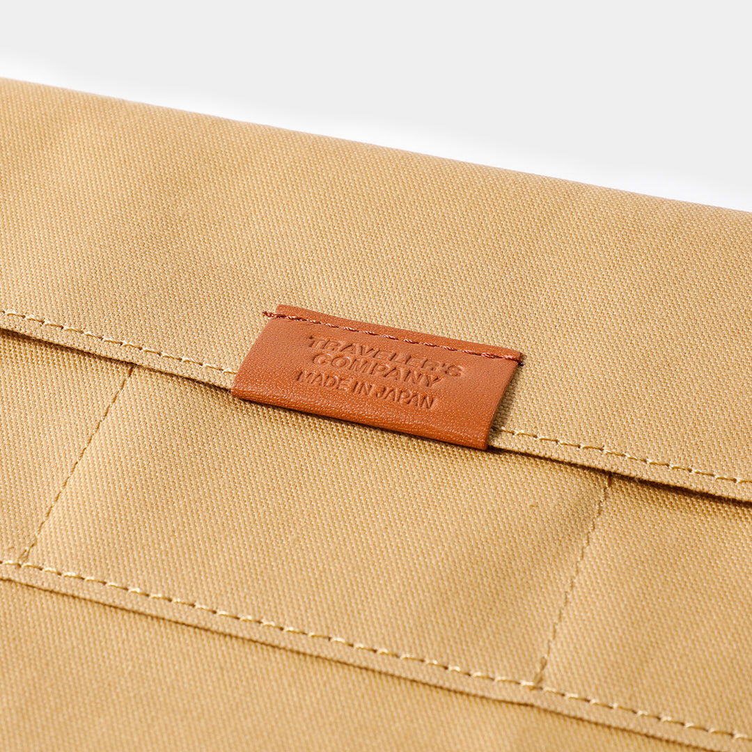 TRAVELER'S notebook Cotton Zipper Case | Regular Size | Beige