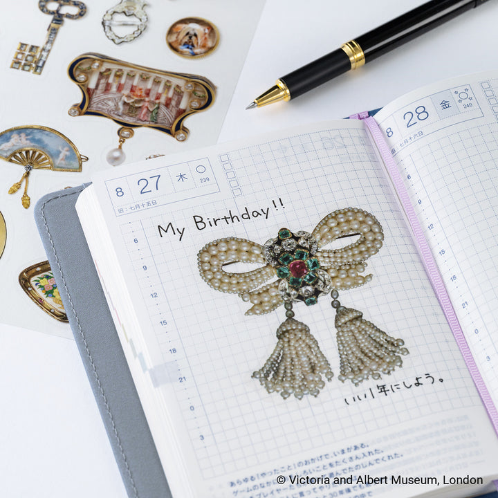 V&A Series: Almost Actual-Size Jewellery Stickers
