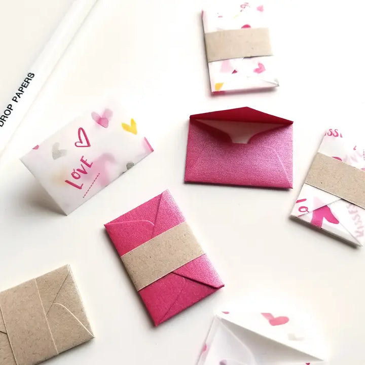 XOXO Love | Tiny Notes with Envelopes | Set of 12