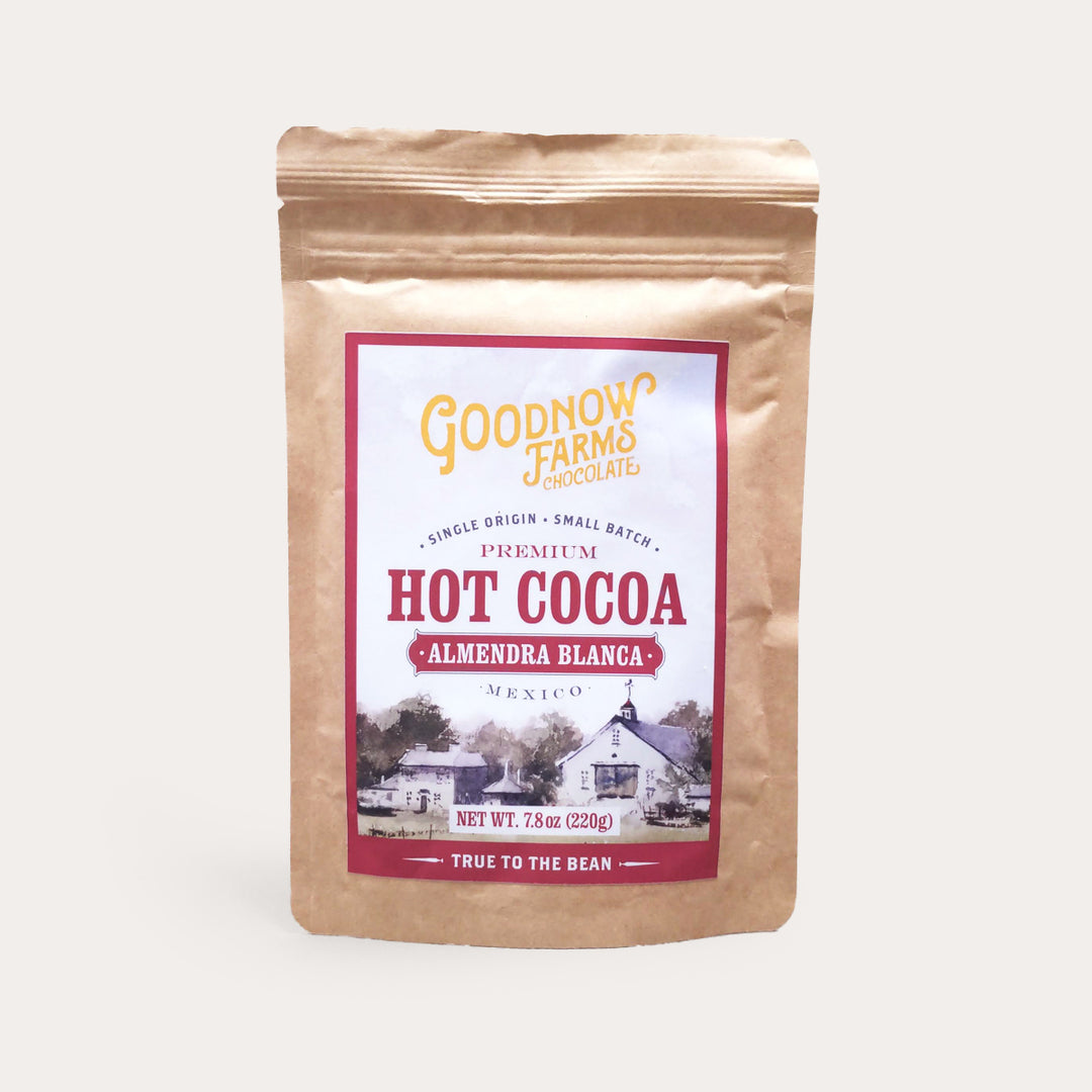 Almendra Blanca | Hot Cocoa