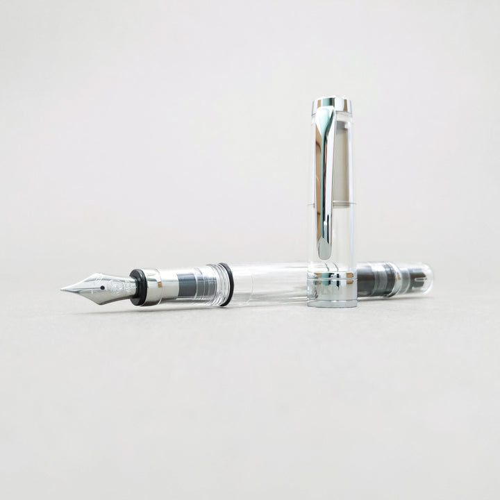 Diamond 580 Fountain Pen | Clear