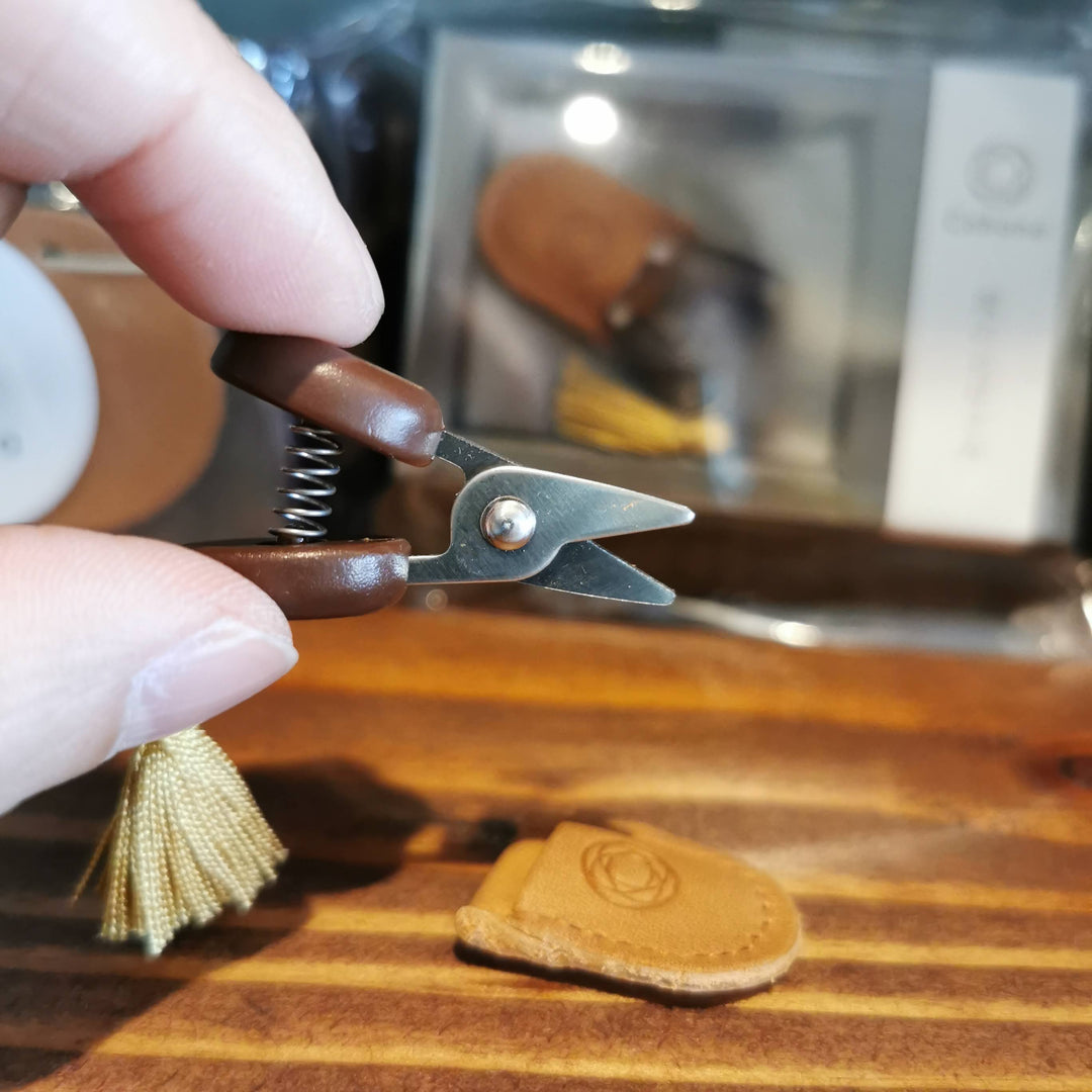 Mini Scissor from Seki | Yellow