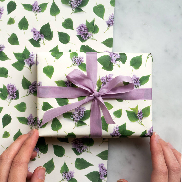 Lilacs | Gift Wrap