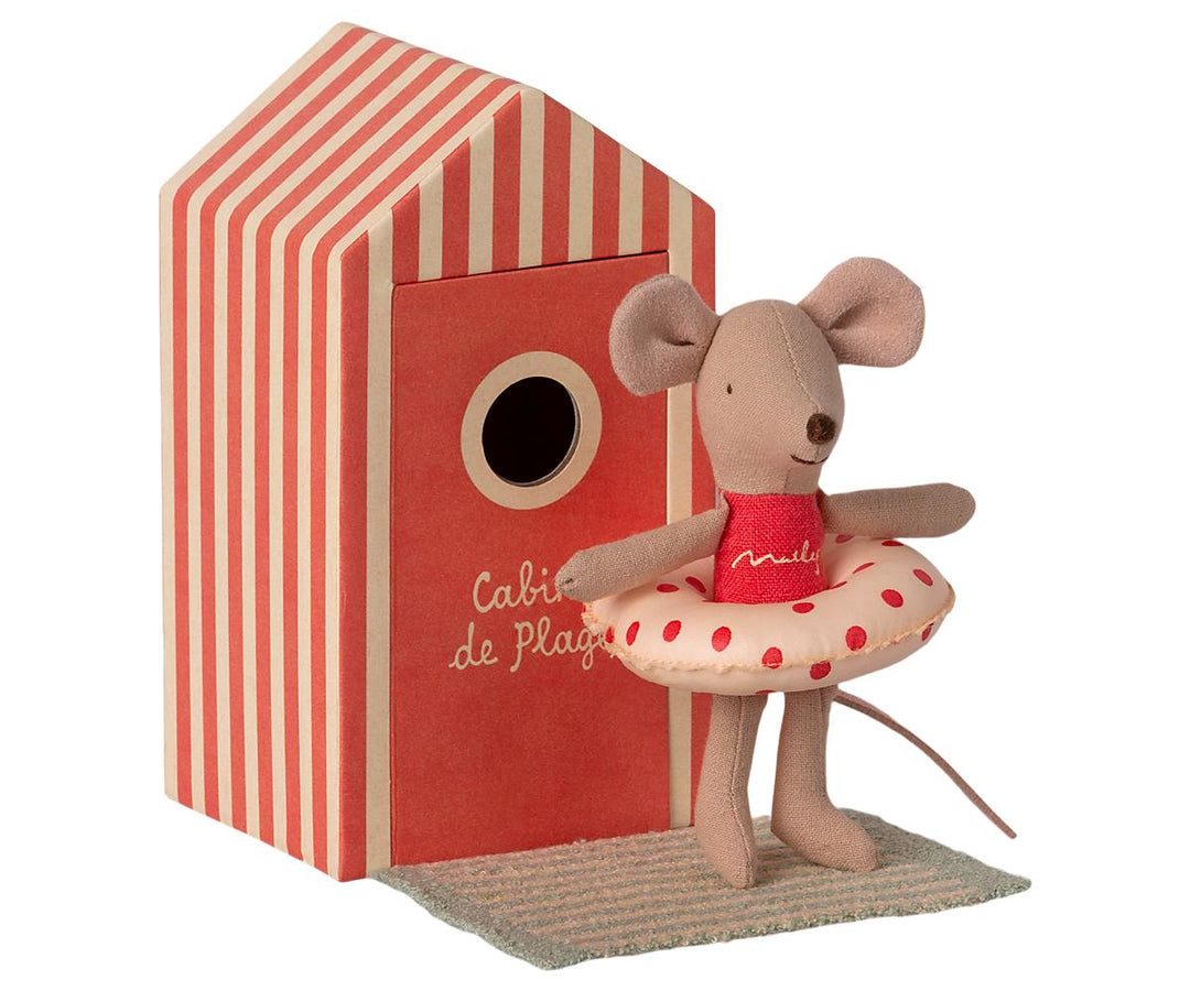 Little Sister Mouse in Beach Cabin